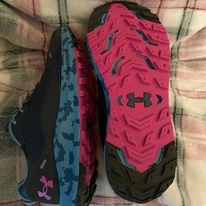 Women’s Under Armour hovr charged sneakers
